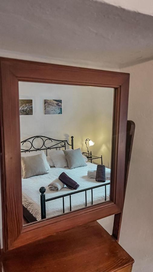 B&B Alla Piazzetta Di Tegna ภายนอก รูปภาพ
