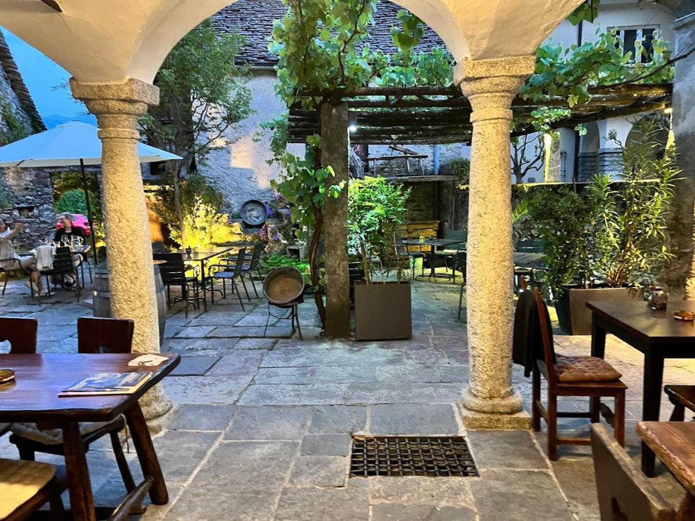 B&B Alla Piazzetta Di Tegna ภายนอก รูปภาพ