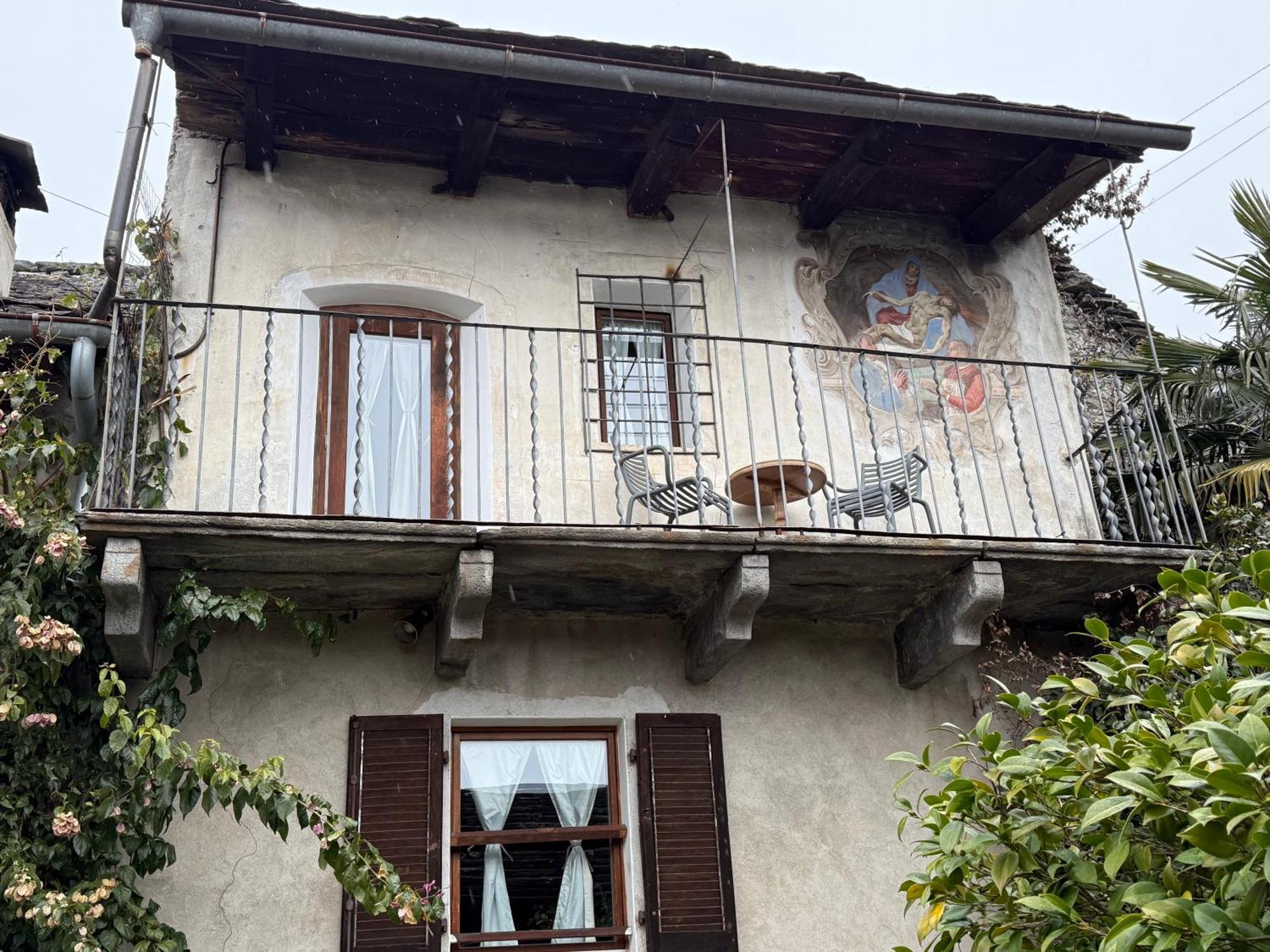 B&B Alla Piazzetta Di Tegna ภายนอก รูปภาพ